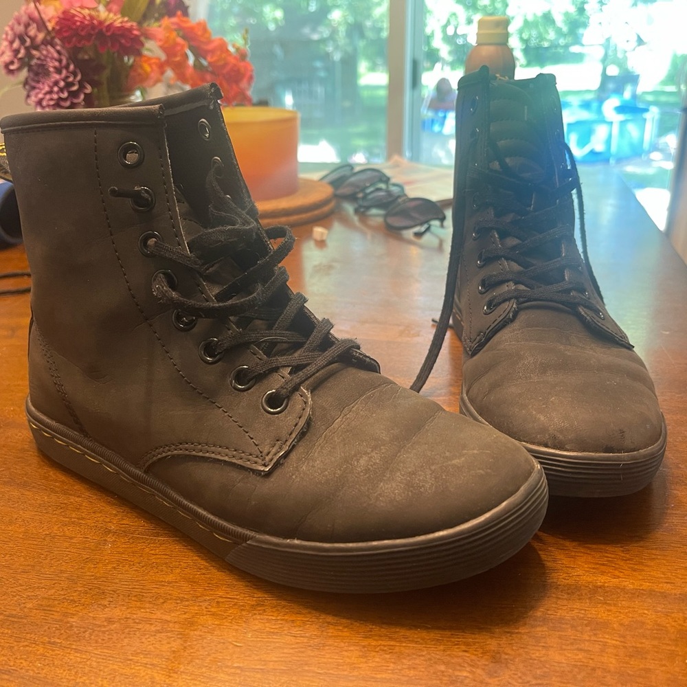 Dr. Martens leather boots, size 6